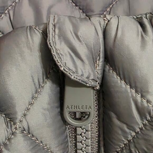 Athleta Whisper Featherless Puffer Jacket Dusk Violet Plus Size 3X - Picture 11 of 13